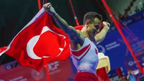 Milli cimnastikçi Adem Asil, Avrupa şampiyonu oldu