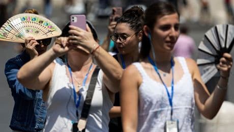 Il caldo record triplica i morti in 12 città europee, da Milano a Lisbona