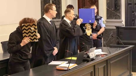 Staatsanwalt sicher - Vater missbrauchte Tochter und die Stiefmutter filmte