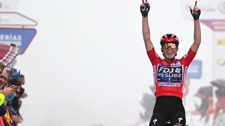 Vollering geeft eindoverwinning Vuelta Femenina extra glans met zege