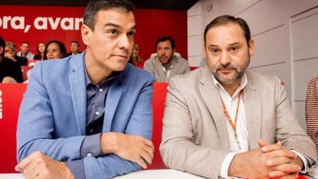 La Fiscalía rechazó investigar en enero a la UCO por "filtrar" datos de los discos duros de Ábalos que incluyen mensajes de Sánchez