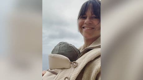 „Traumschiff“-Star Birthe Wolter: - Das Geheimnis um Birthes Baby
