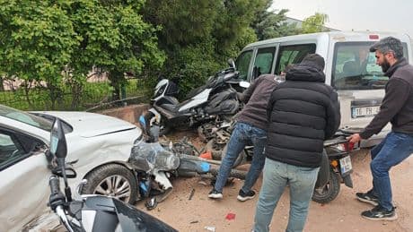 Bursa’da zincirleme kaza: 4 yaralı