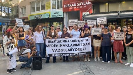 İzmir Kadın Platformu: Medeni haklarımızdan vazgeçmiyoruz