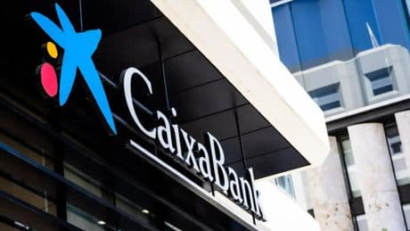 CaixaBank inicia una fase de ajuste tras marcar máximos históricos en los 8,894 euros