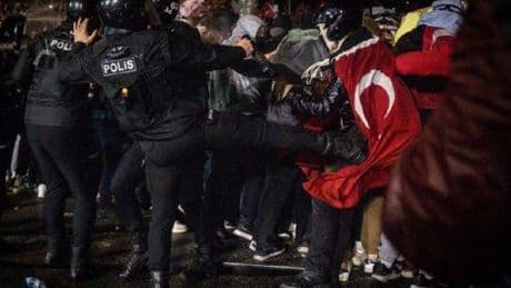 Ankara Barosu'ndan polis şiddeti raporu: En çok Türk bayrağı ve Atatürk posteri taşıyanlara yöneldi