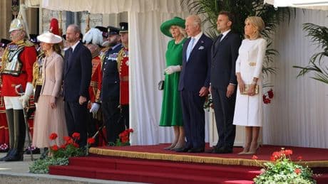 Au Royaume-Uni, Macron appelle à « protéger l’ordre international » hérité de 1945
