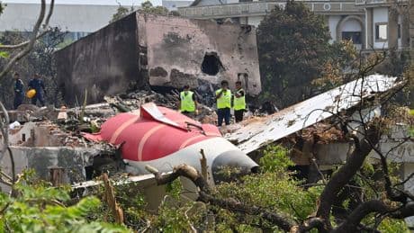 Britse families kregen verkeerde lichamen terug na crash van Air India-vlucht naar Londen