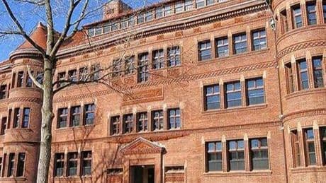 ABD'de federal yargıç, Trump yönetiminin Harvard kararını durdurdu
