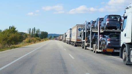 TIR şoförleri zamanla yarışıyor, taze ürün baskısı!