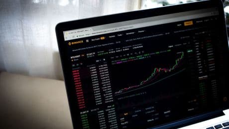 La Justicia rusa arresta por estafa a un exdirectivo de Binance