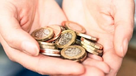 One-question test could save you from debt, money expert explains spending types