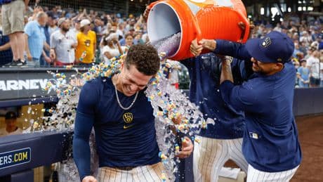 Spiraling Mets blow five-run lead to Brewers in walk-off crusher for seventh straight loss