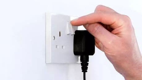 Brits urged to unplug two items right now to reduce energy bills 'significantly'
