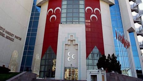 MHP'li ilçe başkanı istifa etti