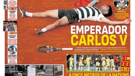 &quot;Emperador Carlos V&quot;, &quot;Leyenda&quot;... Los medios se rinden ante la épica remontada de Alcaraz