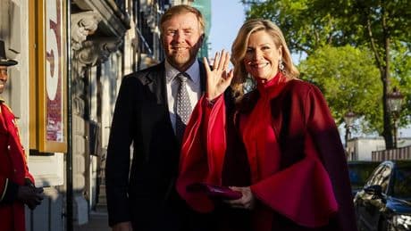 LIVE | Koningspaar geniet van 5 mei-concert