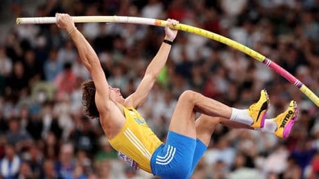 When is Mondo Duplantis in pole vault final? How to watch World Athletics Championships for free