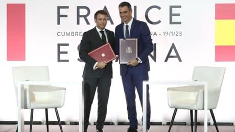 El Congreso, con Sánchez y Díaz ausentes, rechaza el Tratado de Amistad con Francia que el PP recurrió por inconstitucional