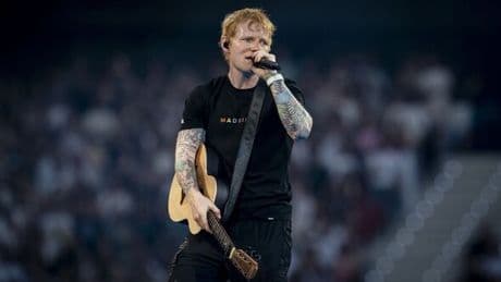 Ed Sheeran falls over on stage during Madrid concert