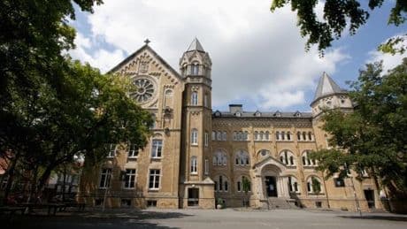 Das Gymnasium – der ewige Sündenbock aller Zerstörer des Schulsystems