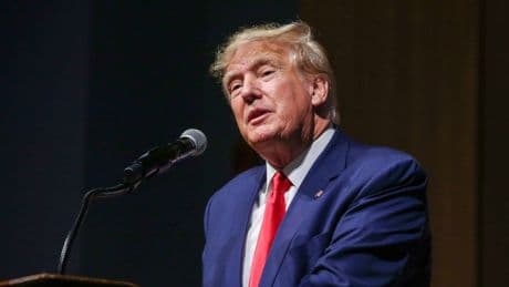 Trump: İran'ı vurmayacağımızı söyleyemem