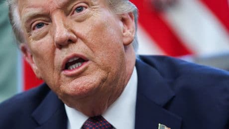 Donald Trump presenta una demanda de 15.000 millones de dólares por difamación contra The New York Times