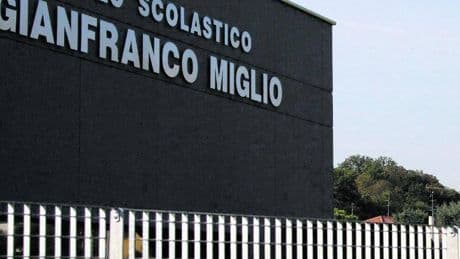 Miglio cancellato da una scuola. Così la sinistra riscrive la storia
