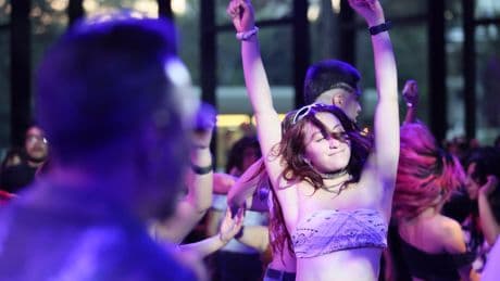 Inside the Mexico City dance parties without alcohol, cost or judging
