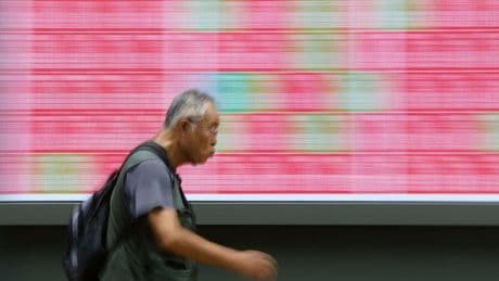 Nikkei, Yen, Hang Seng: Entlassung von Fed-Gouverneurin belastet Börsen in Asien