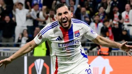 Rayan Cherki appelé pour la première fois en équipe de France, Didier Deschamps face à une hécatombe en défense