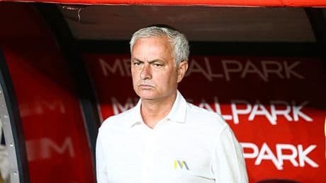 Fenerbahçe'de büyük kriz! 3 futbolcudan Mourinho'ya rest