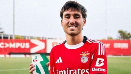 Rafa Obrador coge minutos en el filial del Benfica