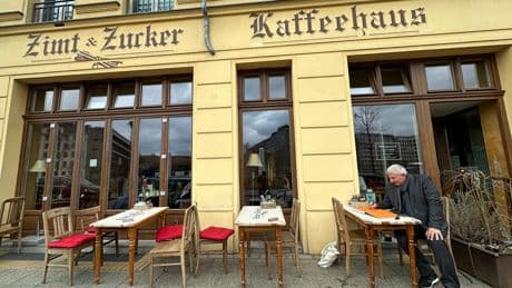Spionage | Agentenleben: Aus Liebe – und auch für Bares