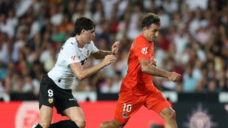 La Real Sociedad iguala rápidamente el marcador tras el gol inicial del Valencia