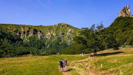 La vallée de Chaudefour, au gré du vent et des fleurs sauvages