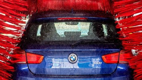 Neues Urteil zu Schäden in der Waschanlage - Autowäsche haftet für Kratzer und Co.