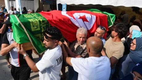 En Tunisie, émotion aux funérailles de Hichem Miraoui, victime d’un assassinat raciste en France