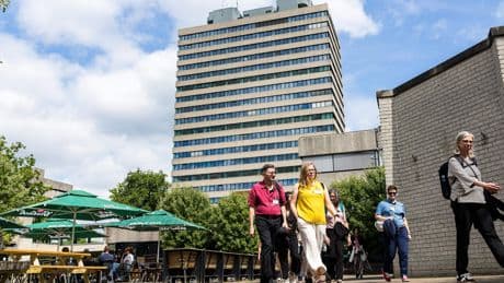 Banden onder druk door Gaza-oorlog, maar Nederlandse en Israëlische universiteiten werken nog volop samen: ’Maar niet aan militaire projecten’