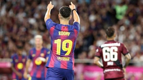 El gran debut de Roony le lleva al millón de seguidores