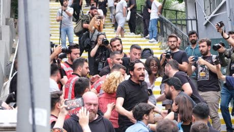 Af Örgütü'nden Onur Yürüyüşleri'ne izin verilmesi için çağrı