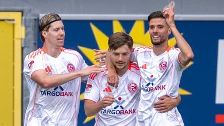Vier Spiele, drei Tore - Itten trifft und redet Klartext