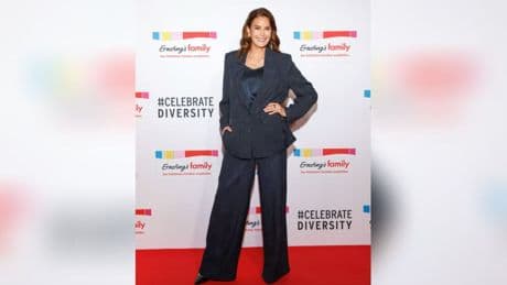 Fashionshow "Celebrate Diversity": Teri Hatcher feiert die Vielfalt