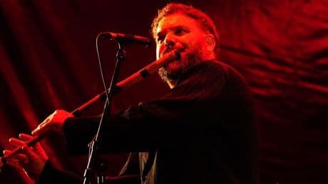 Abraham Cupeiro, el gallego de 'Gladiator', salta a la arena en un Bilbao que oculta el precio de los conciertos