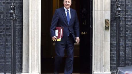 David Cameron ficha por DLA Piper