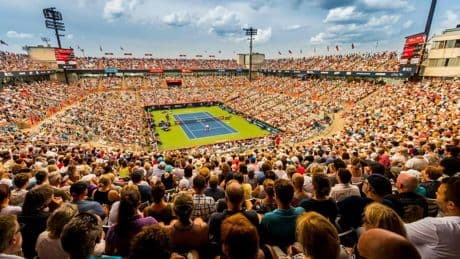Toronto paga los platos rotos del infernal calendario tenístico: sin estrellas, descafeinado y con el debate del futuro del circuito