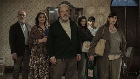 'Votemos', la película española que demuestra que votar no es siempre lo más democrático