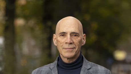 Prof. Jan Latten: „Politici en media die niet eerlijk benoemen waar het op staat, voeden wantrouwen en polarisatie”