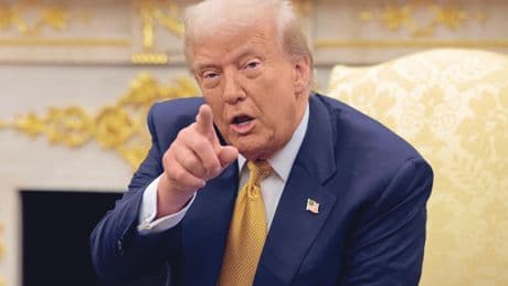 «C’est l’œil de Sauron dans le Seigneur des anneaux» : Donald Trump sème la terreur dans les entreprises américaines