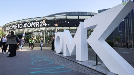 Messe für Marketing: Digitalmesse OMR startet mit Ryan Reynolds und Gerard Piqué